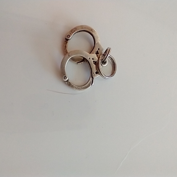 Sterling hand cuff charm - Picture 2 of 2